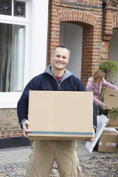 Man With Van Gospeloak helping with a local home move