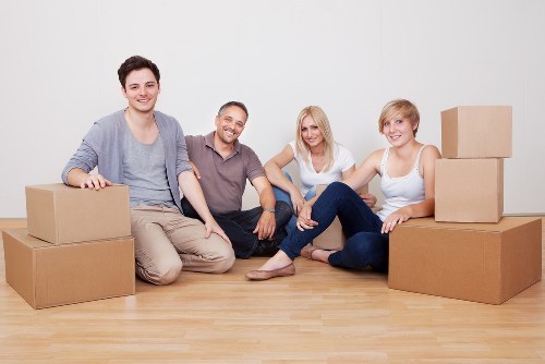 Safe loading of sofas and tables during a local pick-up