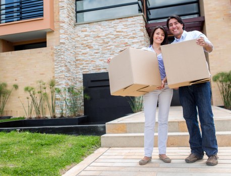 Flexible Man With Van Gospeloak solution for everyday moving needs